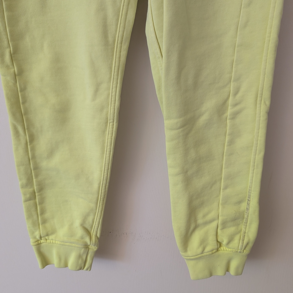 lululemon athletica Womens 4 Scuba Joggers Neon Green Activewear Athleisure - Picture 2 of 7